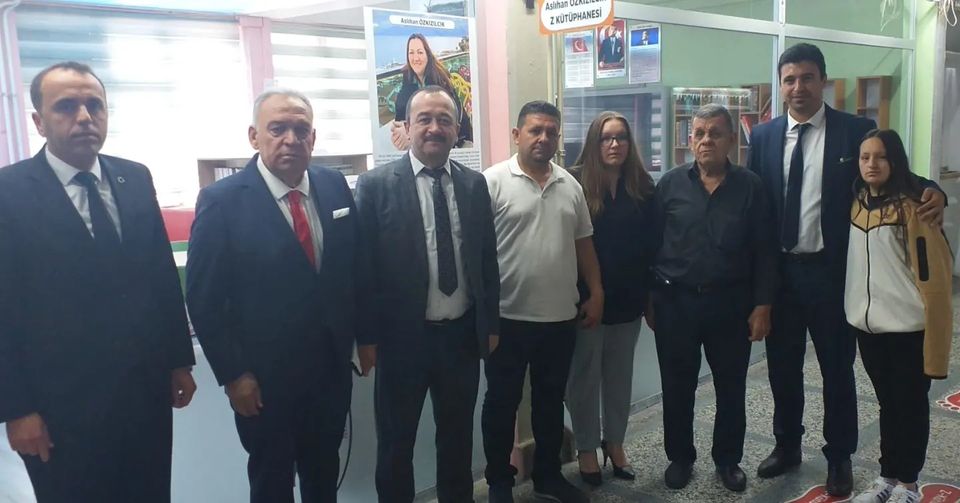 Başkan Aydın Kütüphane Açılışına Katıldı
