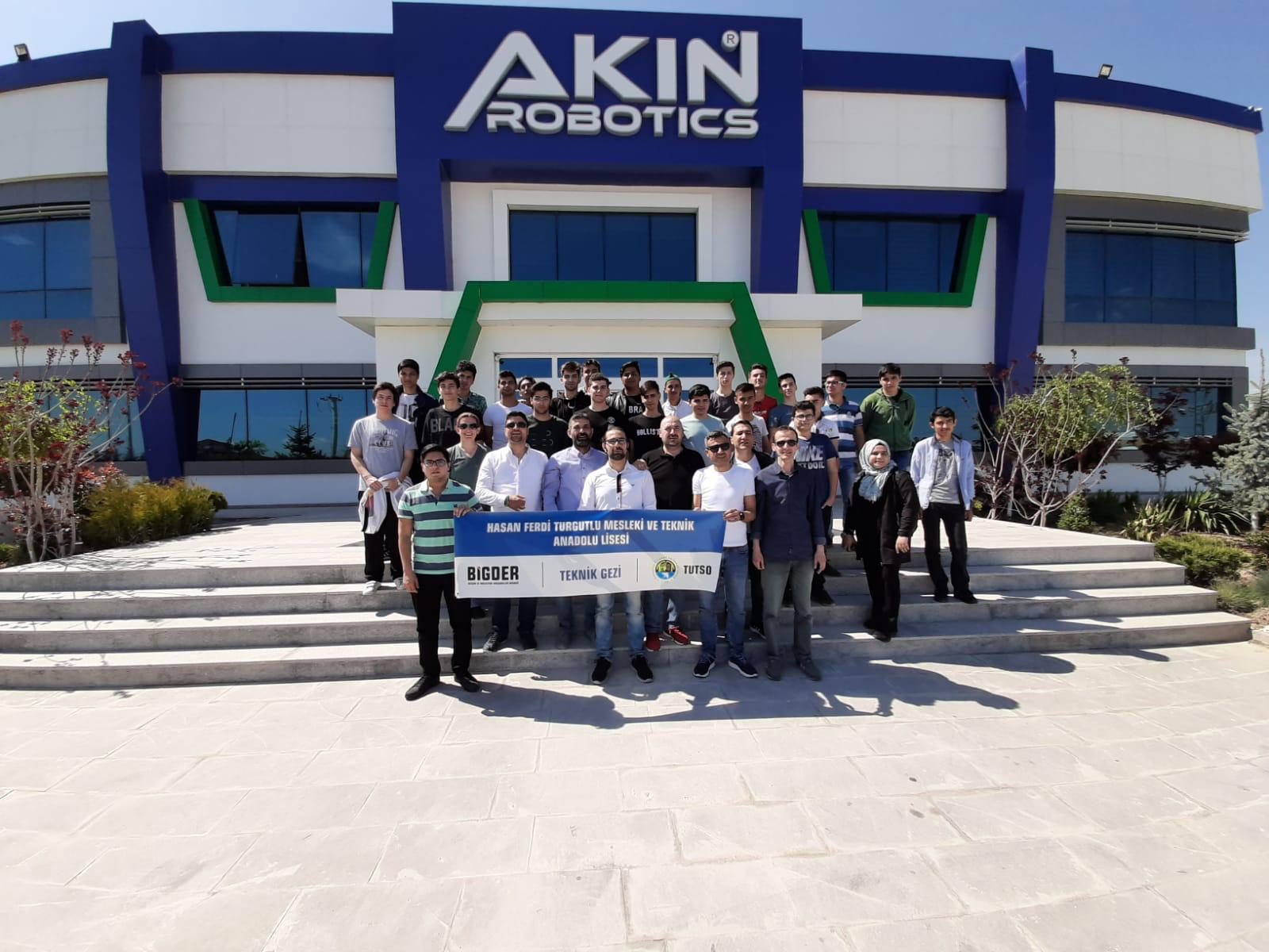 ODAMIZDAN BİLİŞİM GİRİŞİMCİLİĞİNE DESTEK