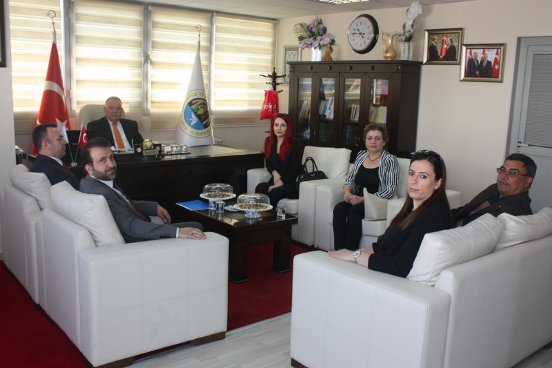 MANİSA ARABULUCULAR DERNEĞİ ODAMIZI ZİYARET ETTİ.