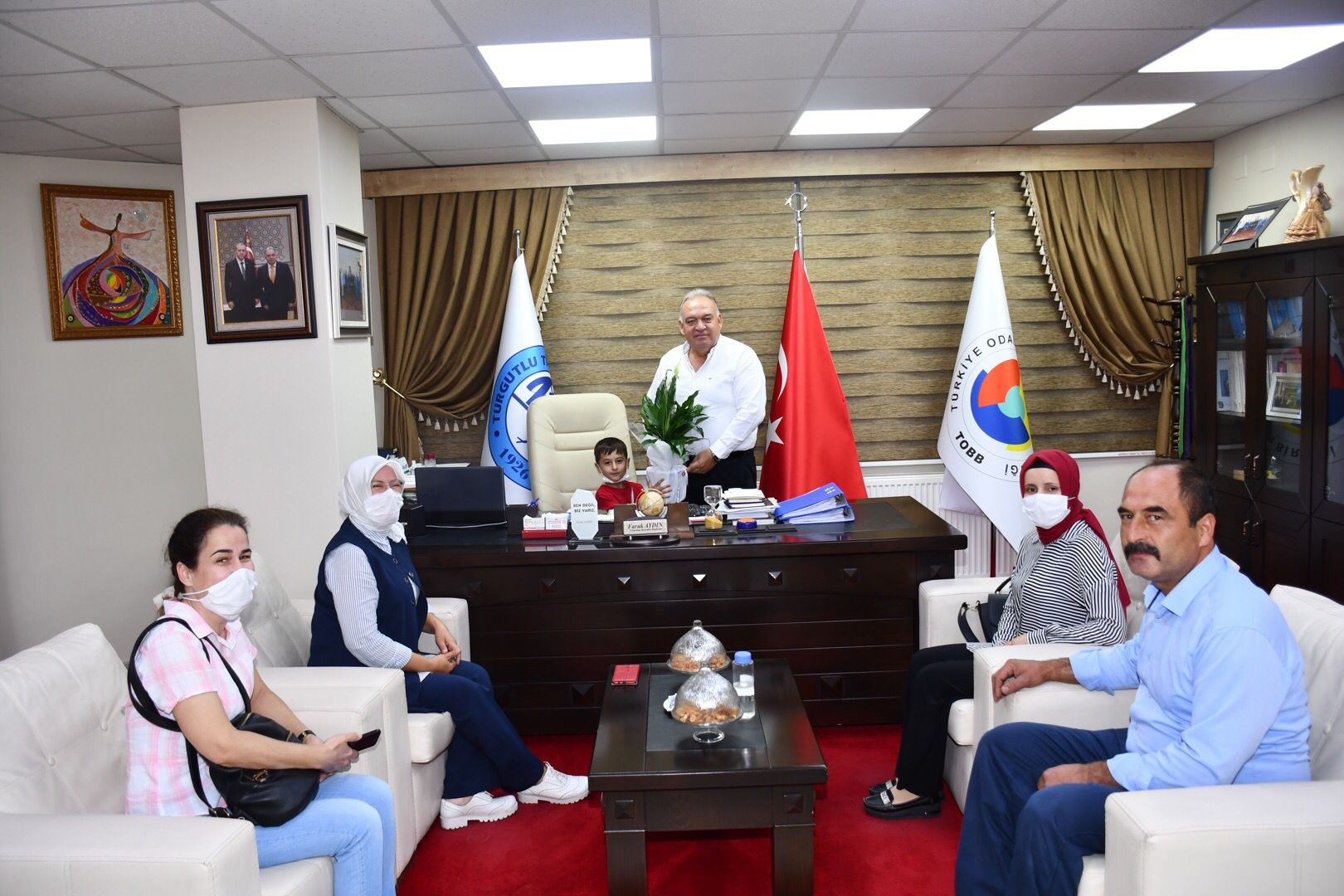 Cumhuriyet Anaokulundan, Başkan Aydın'a Ziyaret