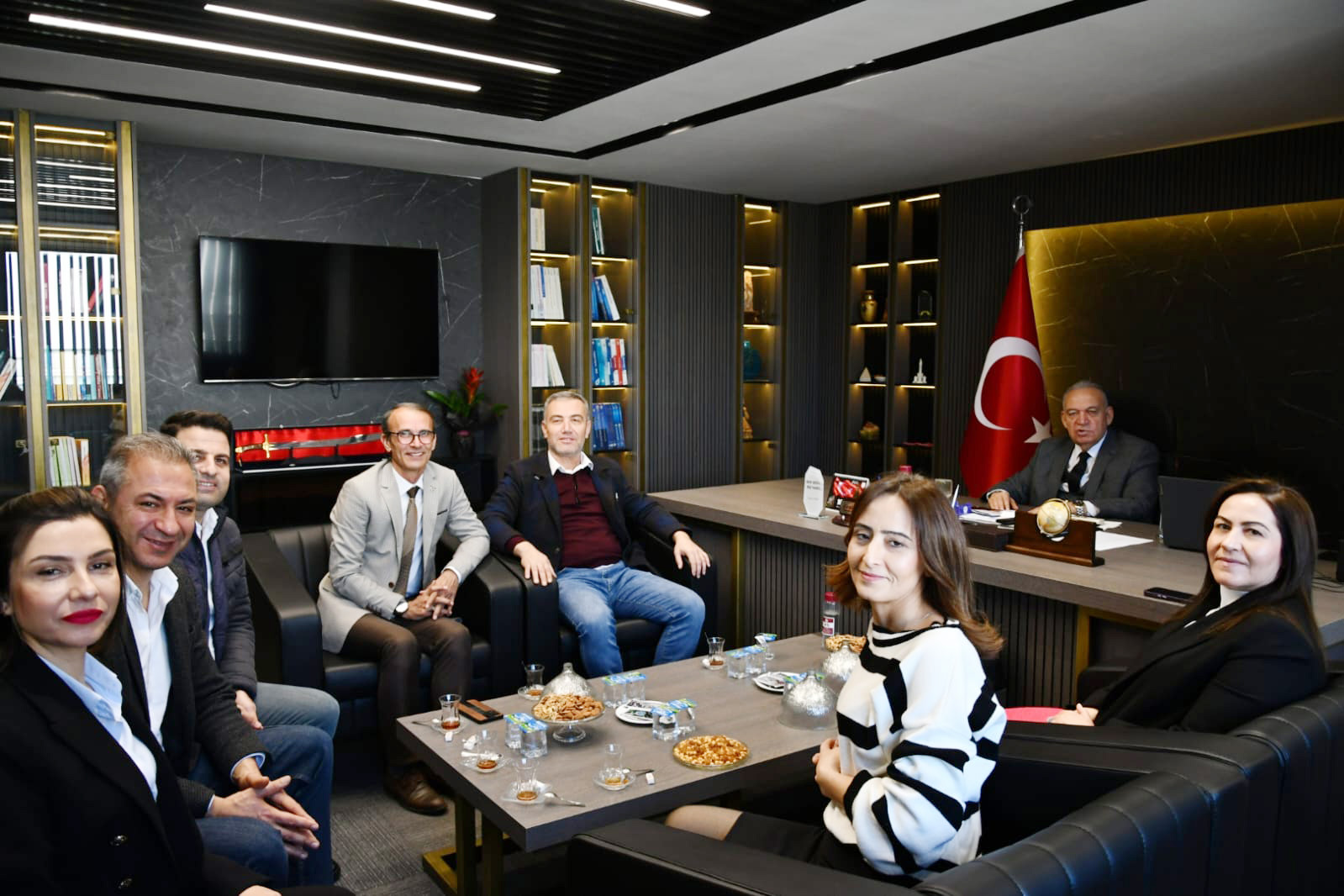 Atatürk İlkokulu'ndan Başkan Aydın'a Ziyaret