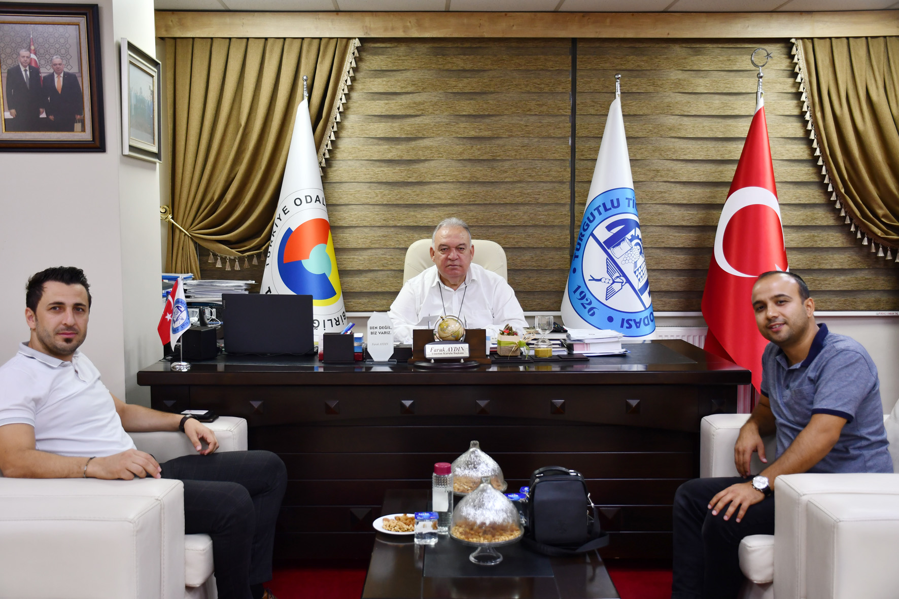 Gediz Perakende\'den TUTSO Başkanı Faruk Aydın\'a Ziyaret