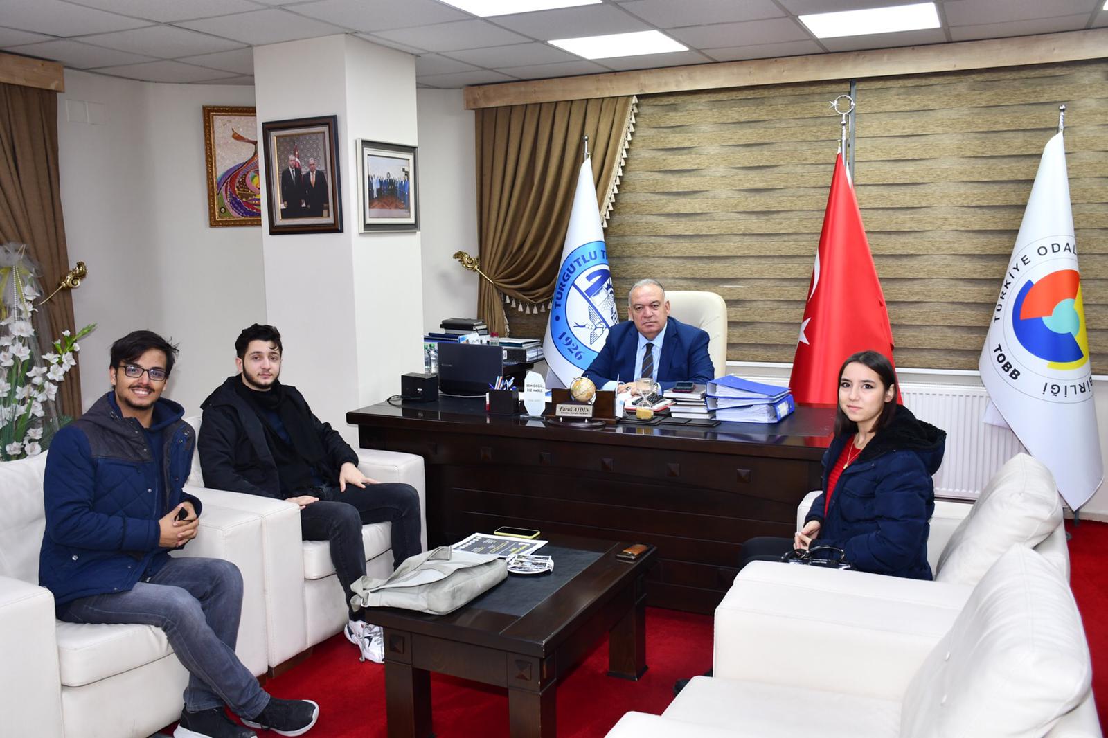 Hackathon 2021 Yarışmasına katılacak Öğrencilerinden Başkan Aydın'a Ziyaret