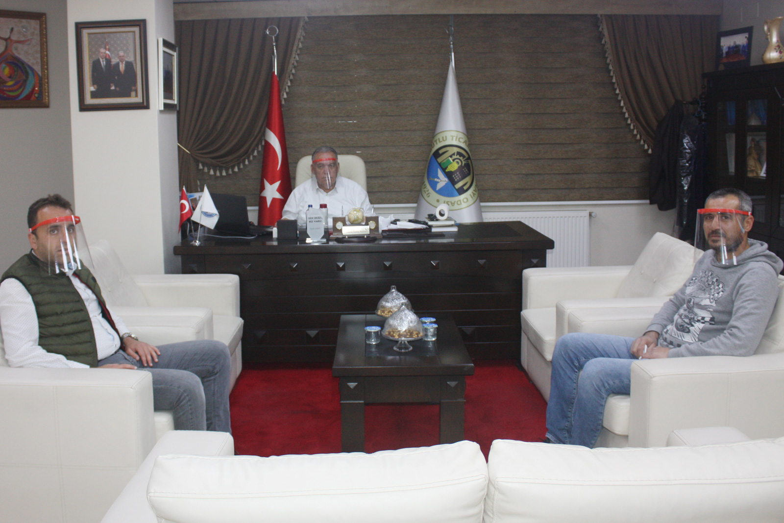 Hasan Ferdi Turgutlu Mesleki ve Teknik Anadolu Lisesi İdarecilerinden Başkan Aydına Ziyaret