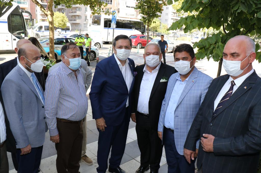 Başkan Aydın, TOBB Başkanı Hisarcıklıoğlu'nun Manisa'daki Toplantısına Katıldı