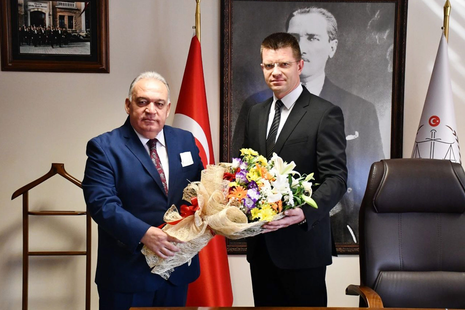 Turgutlu'nun Yeni Cumhuriyet Başsavcısı Biçer'e hayırlı olsun ziyareti
