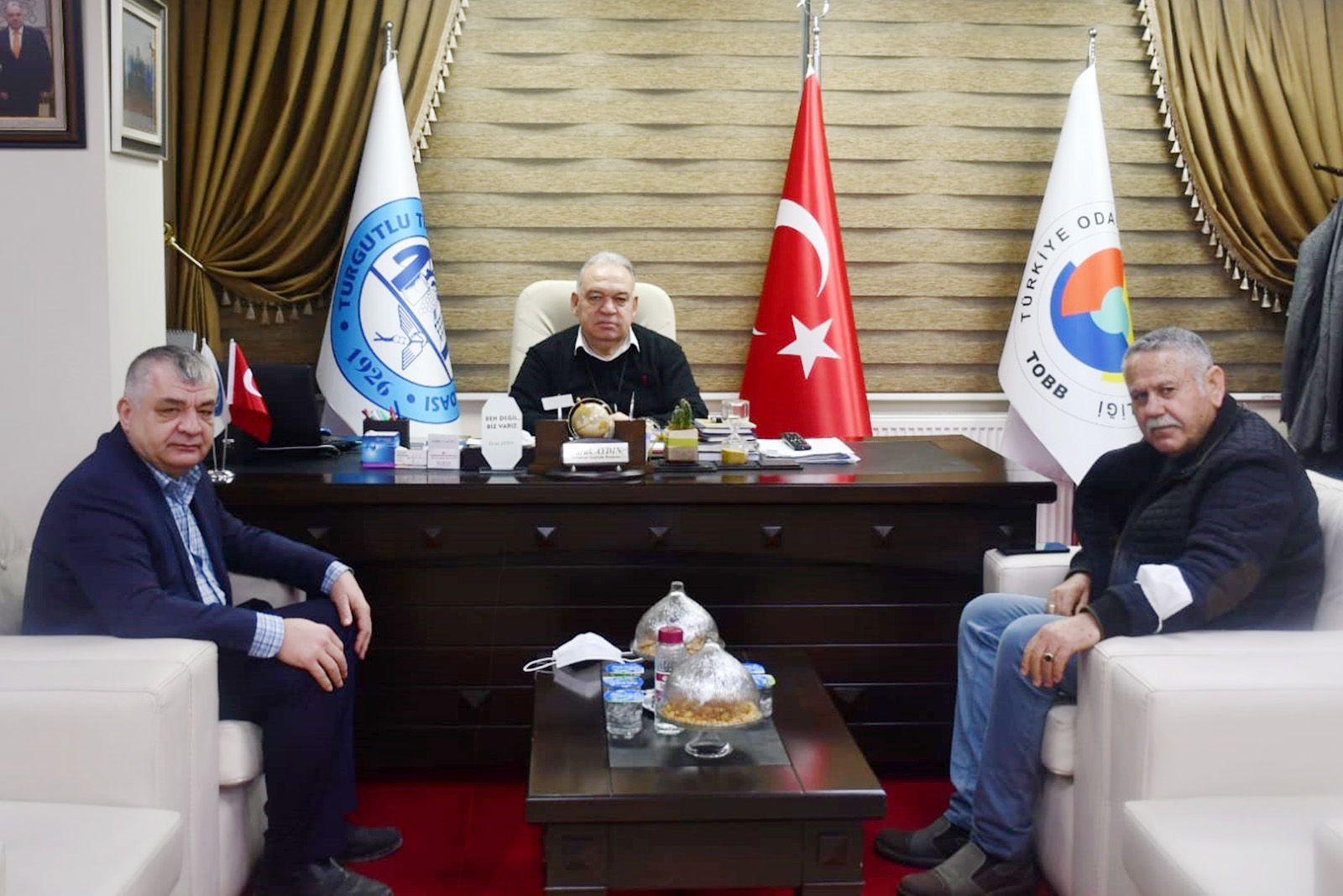 İYİ Parti İlçe Başkanı ve Kasaba Peynircisi'nden Ziyaret