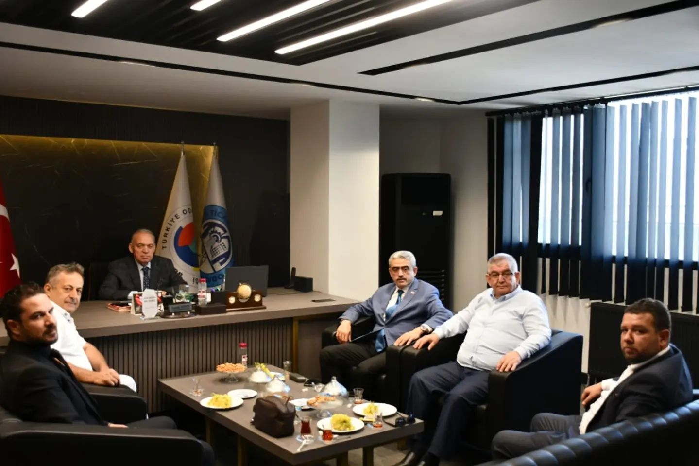 MHP Aydın Teşkilatından Başkan Aydın'a Ziyaret
