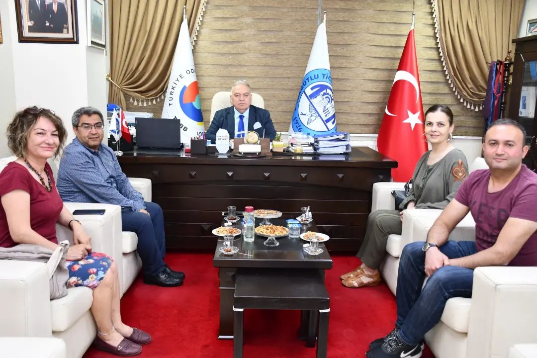 TEV Cemile ve Samiye Bayar İlkokulu'ndan Başkan Aydın'a Ziyaret