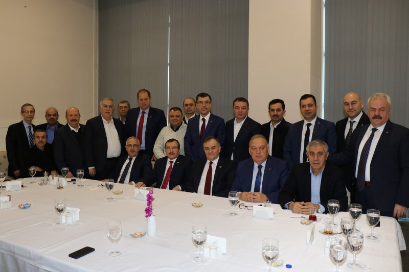 MANİSA’NIN SORUNLARI ANKARA’DA GÖRÜŞÜLDÜ