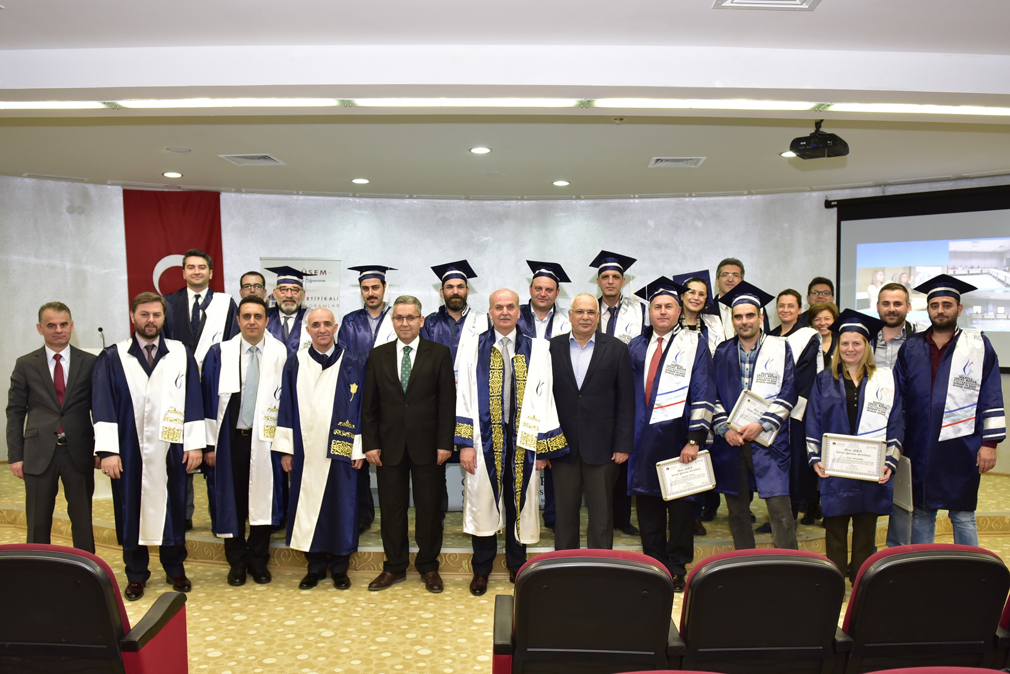 ODAMIZ ÜYELERİ MBA SERTİFİKALARINI ALDI