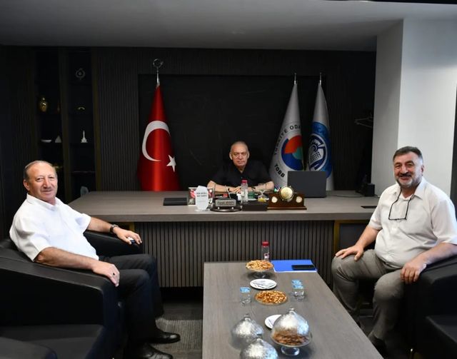 Aile ve Sosyal Hizmetler Müdürü'nden, Başkan Aydın'a Ziyaret