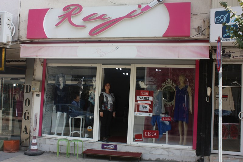 RUJ BUTİK BİZDE VARIZ DEDİ