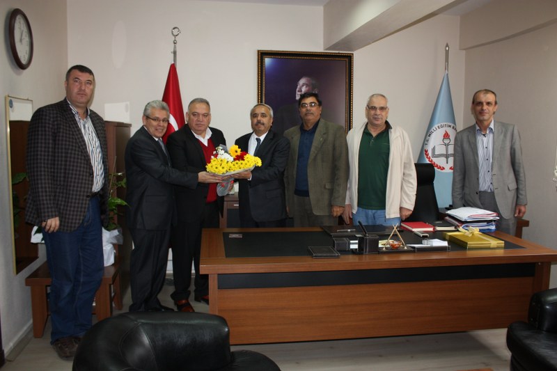 ODAMIZ YÖNETİMİ 24 KASIM ÖĞRETMENLER GÜNÜ’NÜ KUTLADI