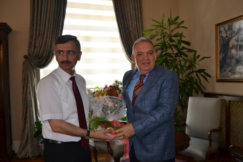 ODAMIZ MANİSA VALİSİ BEKTAŞ I MAKAMINDA ZİYARET ETTİ