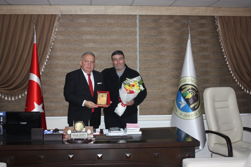 TUHAFİYECİLER ODASI BAŞKANI ÇİÇEKÇİ’DEN ODAMIZA TEŞEKKÜR ZİYARETİ