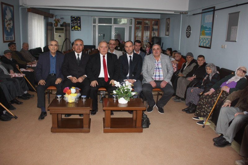 YAŞLILAR HAFTASI’NDA HUZUREVİNE ANLAMLI ZİYARET