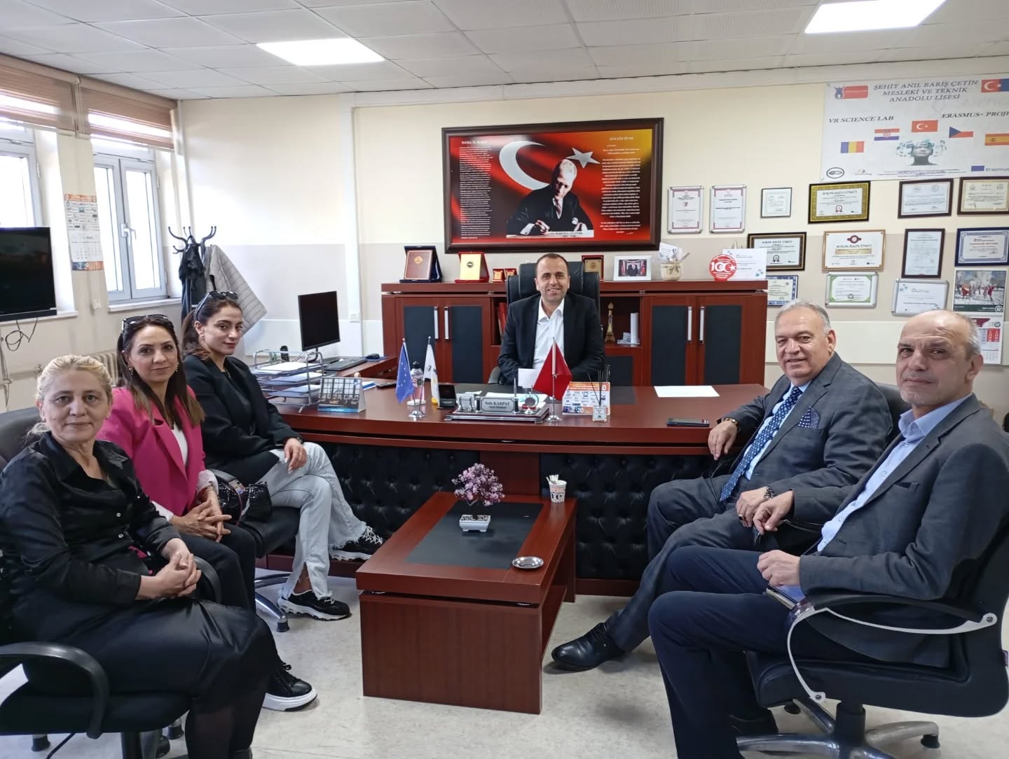 TUTSO Başkanı Faruk Aydın’dan Şehit Anıl Barış Çetin MTAL’ye Ziyaret