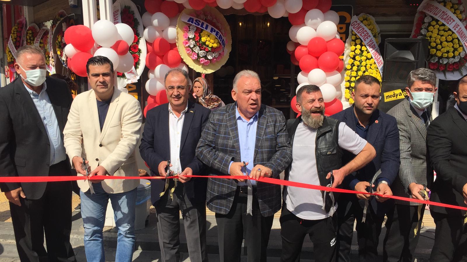 Chef Kasap Ahmet'in Yeni Şubesinin açılışına Katıldık