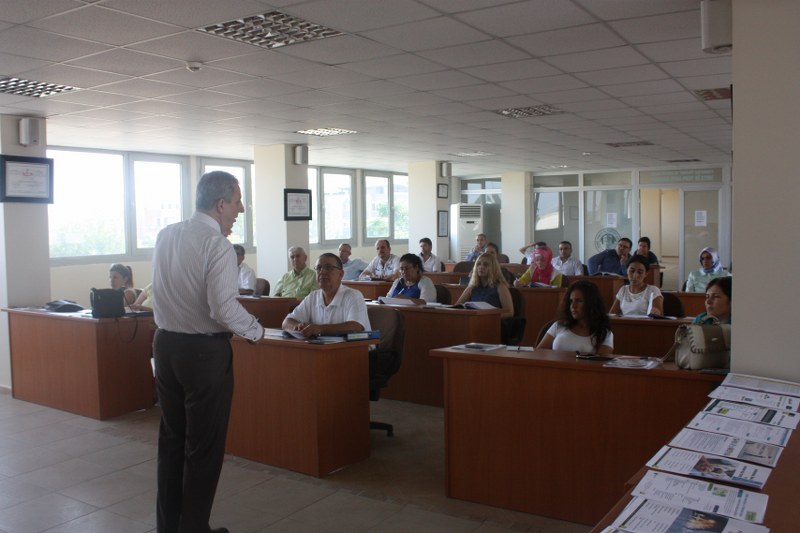 e-DEFTER e-FATURA e-ARŞİV UYGULAMALARI BİLGİLENDİRME SEMİNERİ YAPILDI