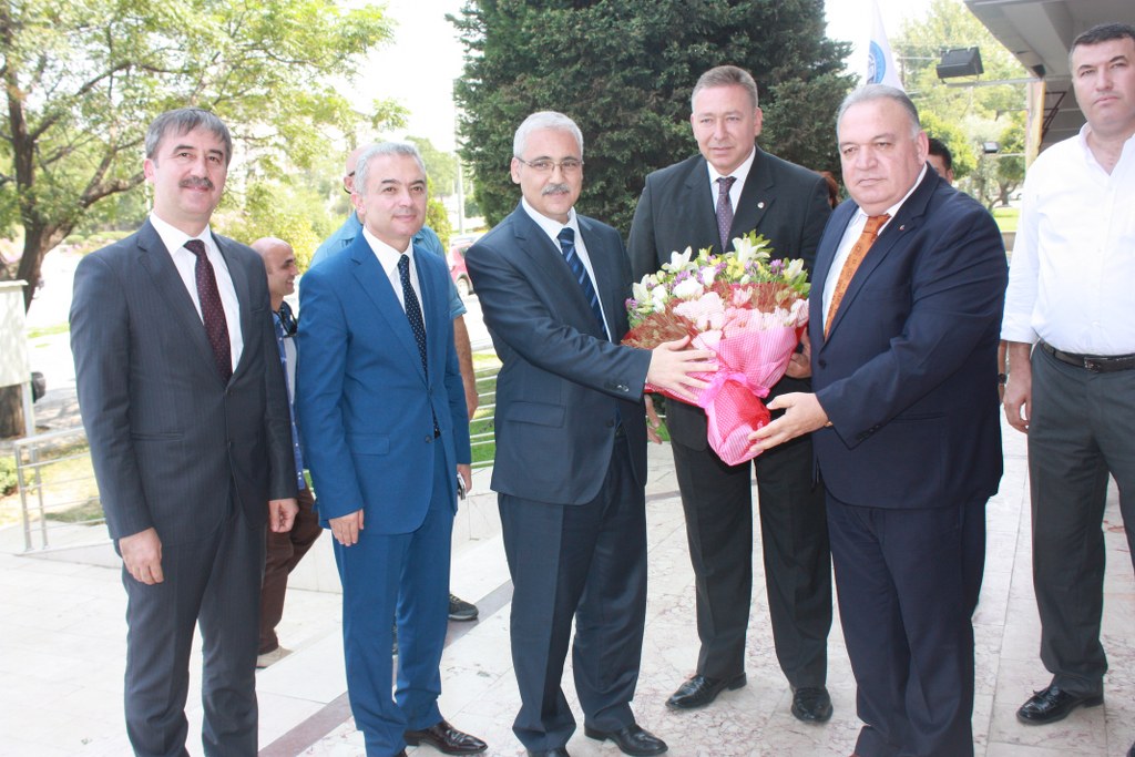 VALİ GÜVENÇER ODAMIZI ZİYARET ETTİ