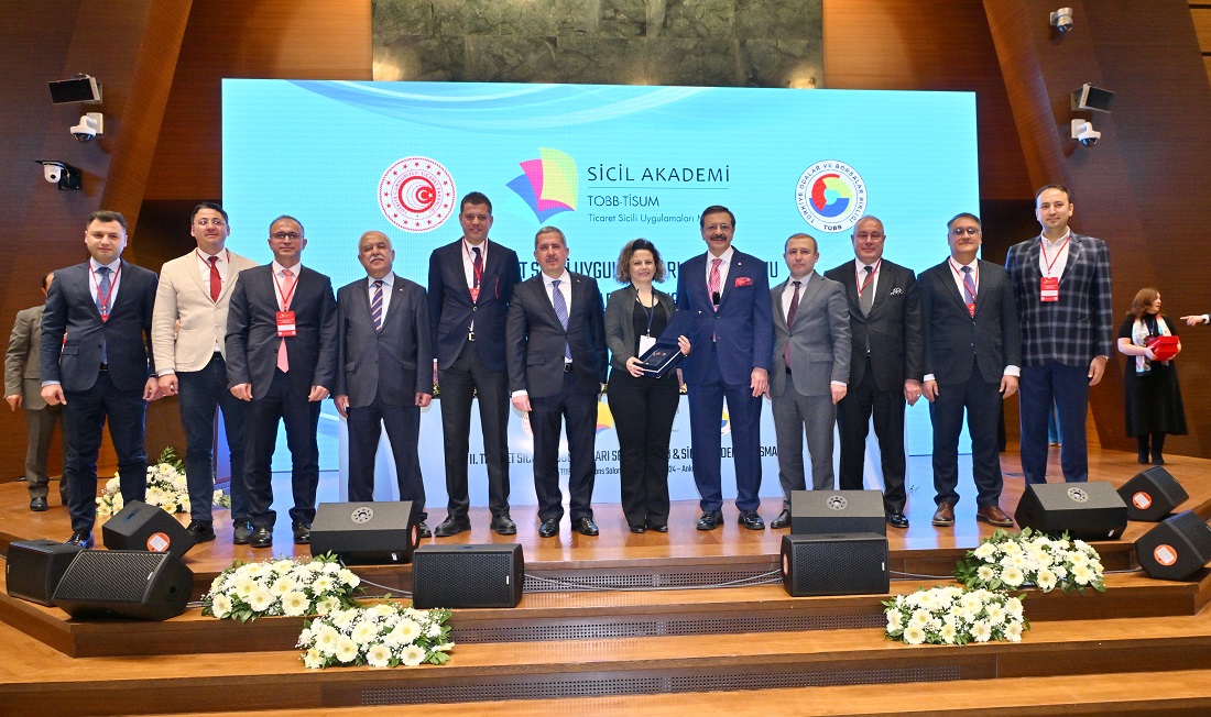 Hisarcıklıoğlu, Ticaret Sicili Uygulamaları Sempozyumu ve Sicil Akademi Lansmanı’na katıldı