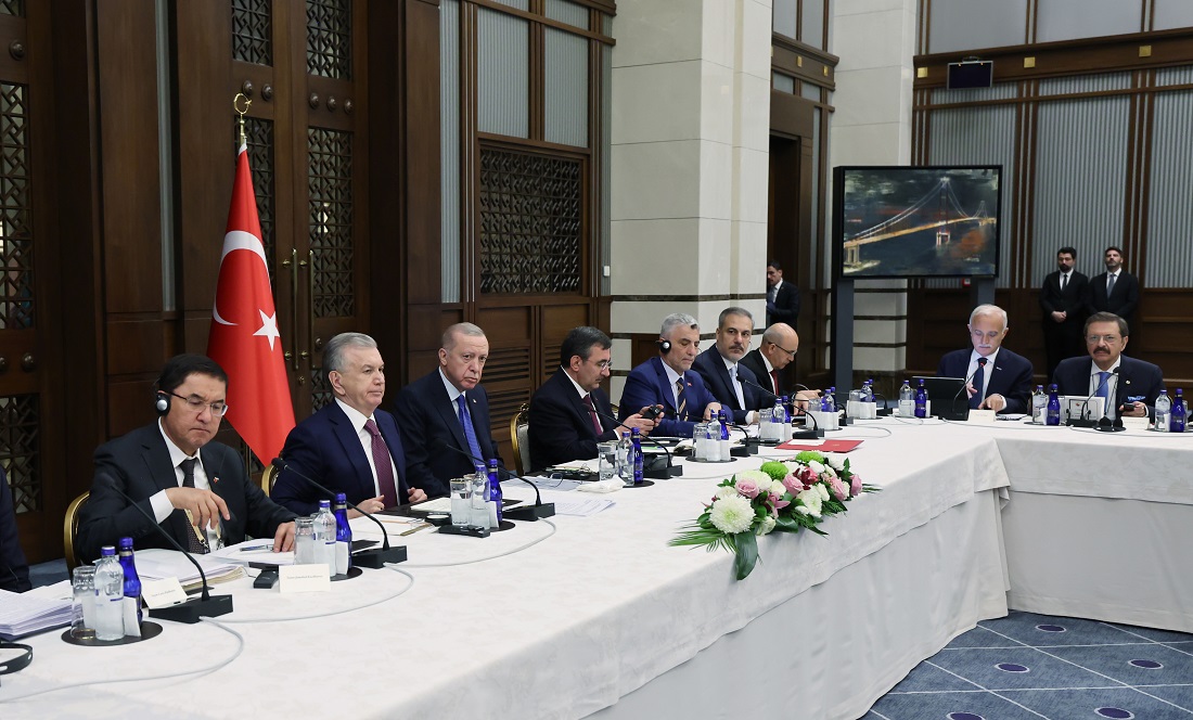 Hisarcıklıoğlu, Türkiye-Özbekistan Yuvarlak Masa Toplantısı’na katıldı