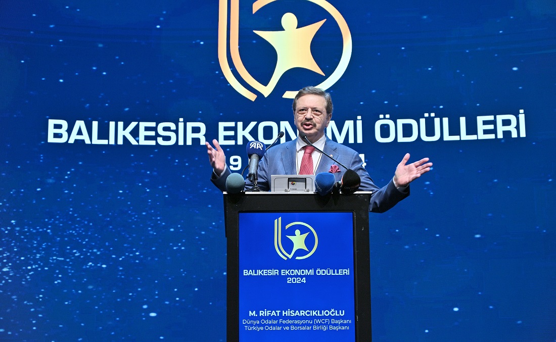 Balıkesir ekonomisine yön verenler ödüllerini aldı