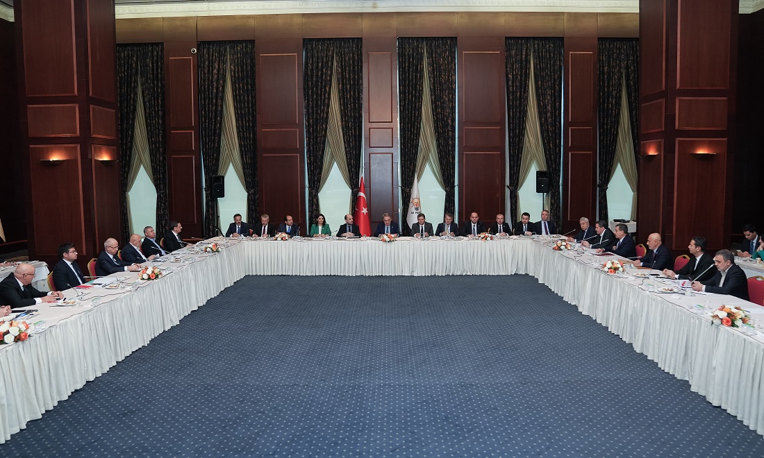 Hisarcıklıoğlu, yeni anayasa çalıştayına katıldı