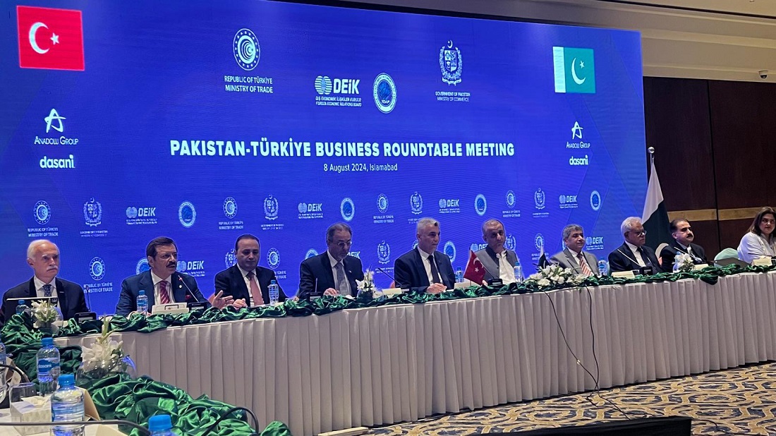 Hisarcıklıoğlu, Pakistan-Türkiye Yuvarlak Masa Toplantısı’na katıldı