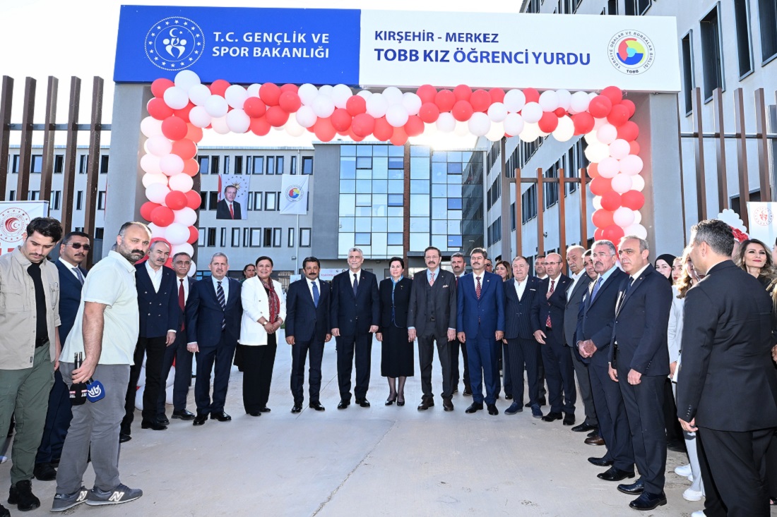 Hisarcıklıoğlu Kırşehir’de TOBB Kız Öğrenci Yurdu’na ziyarette bulundu