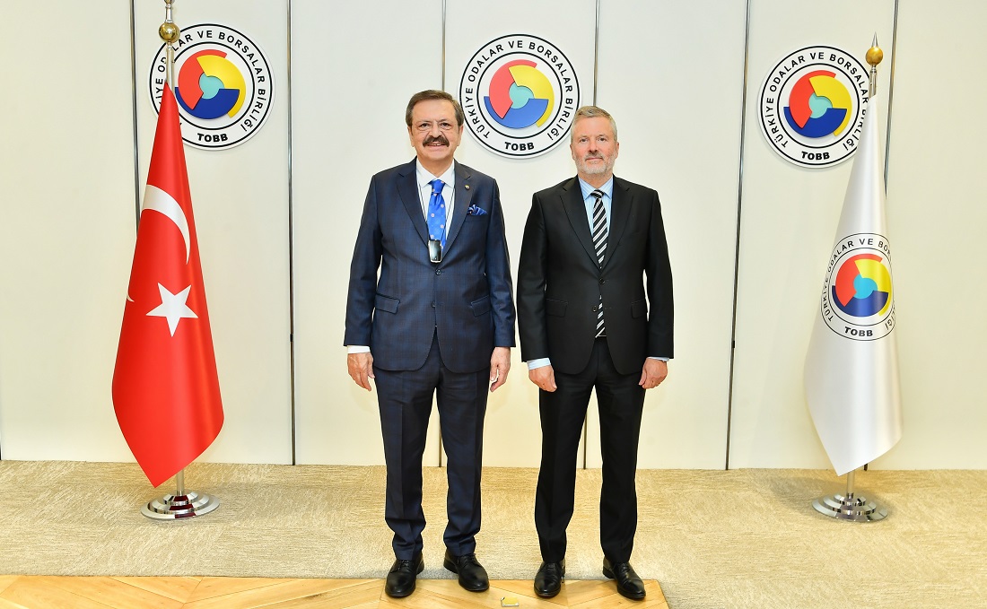 Hisarcıklıoğlu, Büyükelçi Andreas Gaarder ile görüştü