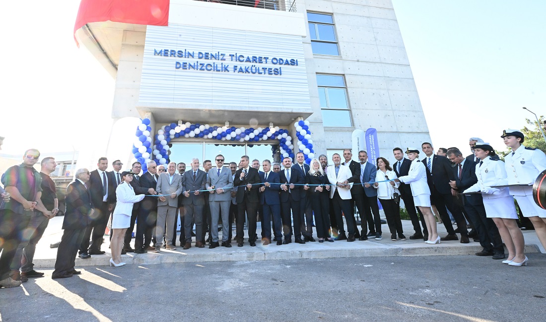 Hisarcıklıoğlu, Mersin Üniversitesi Denizcilik Fakültesi’ni ziyaret etti