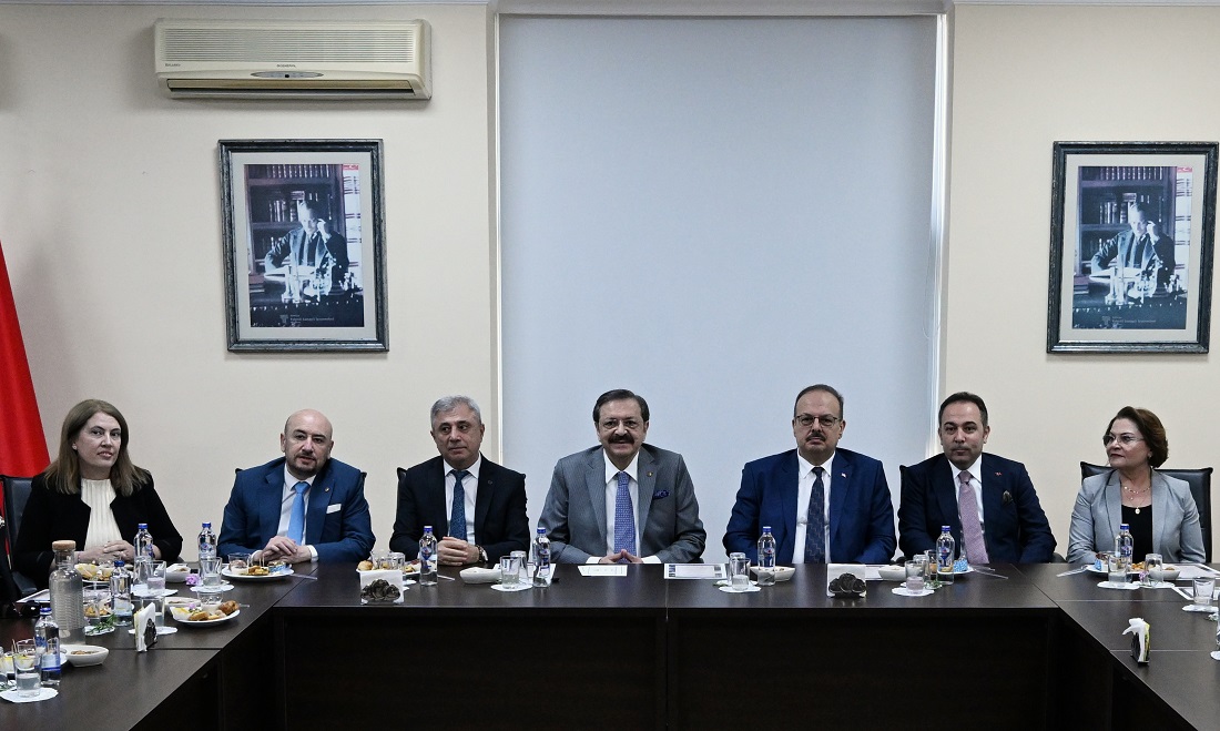 Hisarcıklıoğlu, Didim TO’yu ziyaret etti