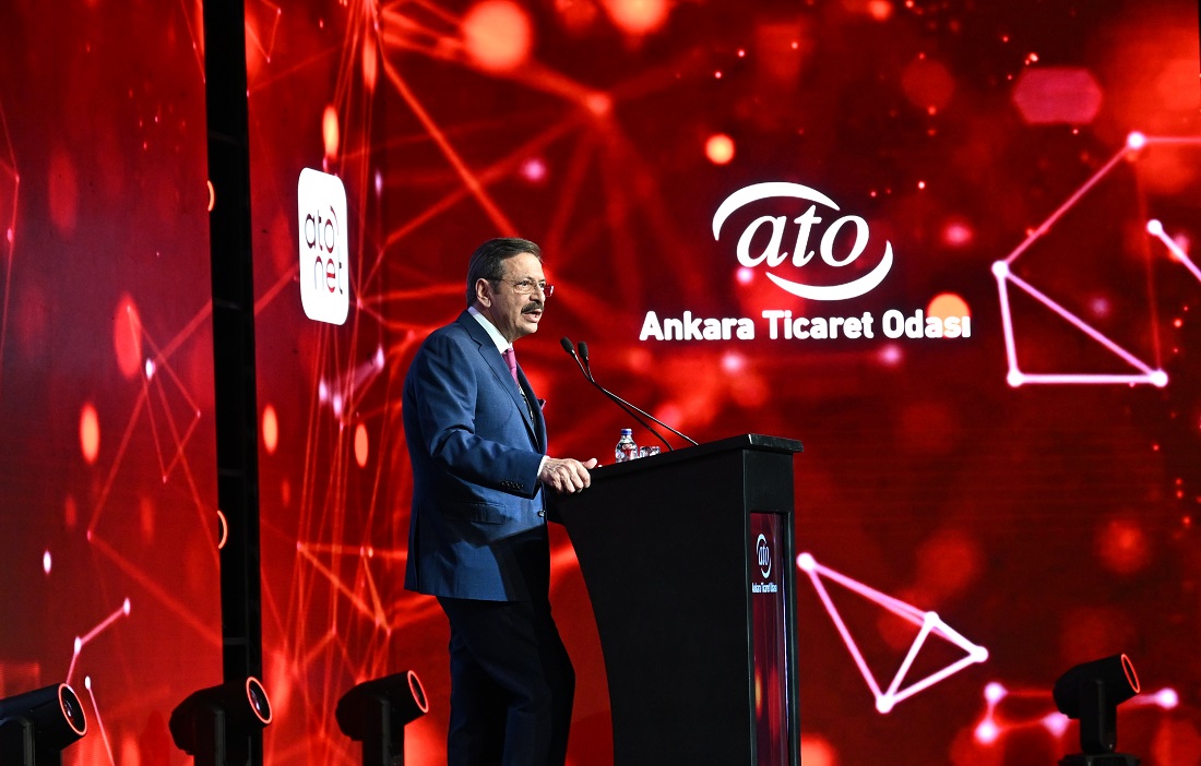 Hisarcıklıoğlu’ndan ATONET Akıllı Asistan Projesi’nin Dünya Şampiyonluğuna övgü