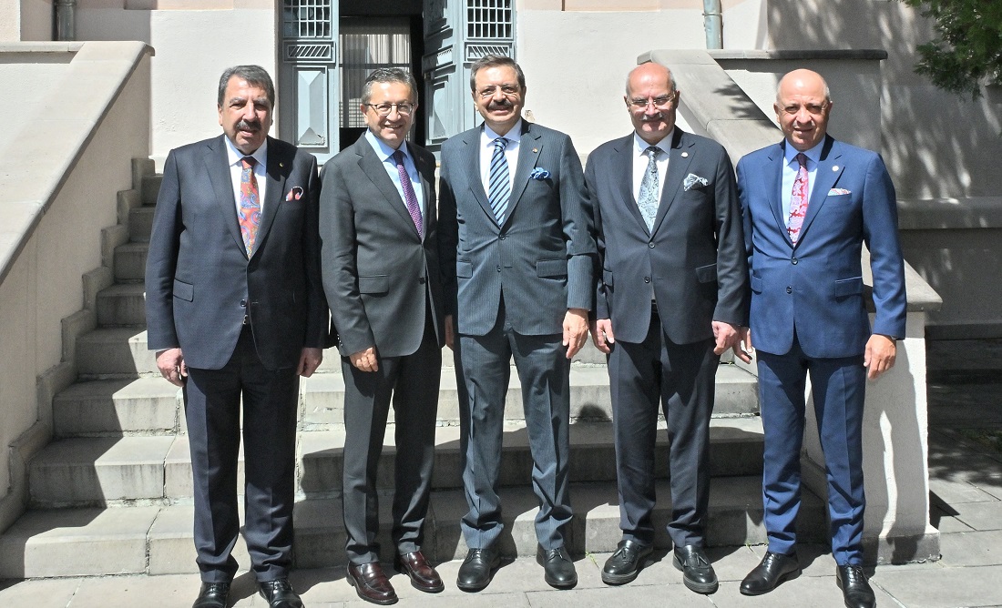 Altındağ Belediye Başkanı Tiryaki’yi ziyaret