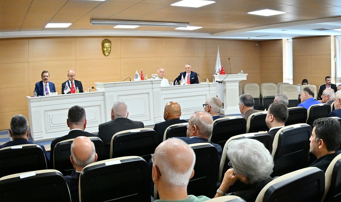 Hisarcıklıoğlu, Ordu TSO Meclis Üyeleri ile bir araya geldi
