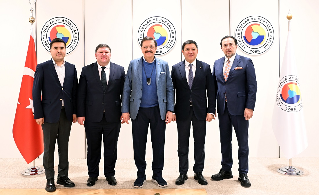 Kırgız heyetini kabul