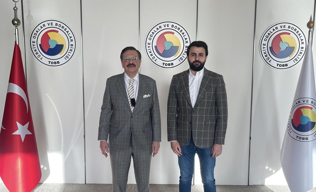 Hisarcıklıoğlu, TOBB ETÜ Mezunlar Derneği Başkanı Aydın’ı kabul etti