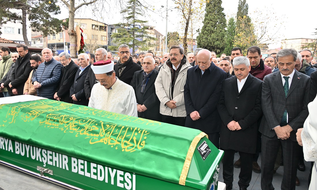 Zafer Şinasi Bayraktar son yolculuğuna uğurlandı