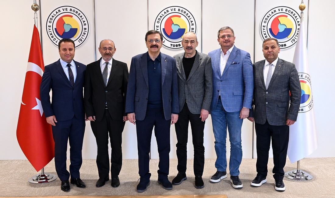 Hisarcıklıoğlu, TOBB Hesapları İnceleme Komisyonu üyeleri ile görüştü