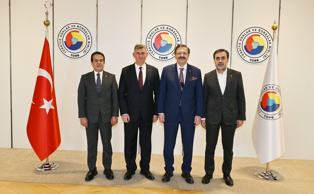 Hisarcıklıoğlu, Büyükelçi Metin Feyzioğlu ile görüştü