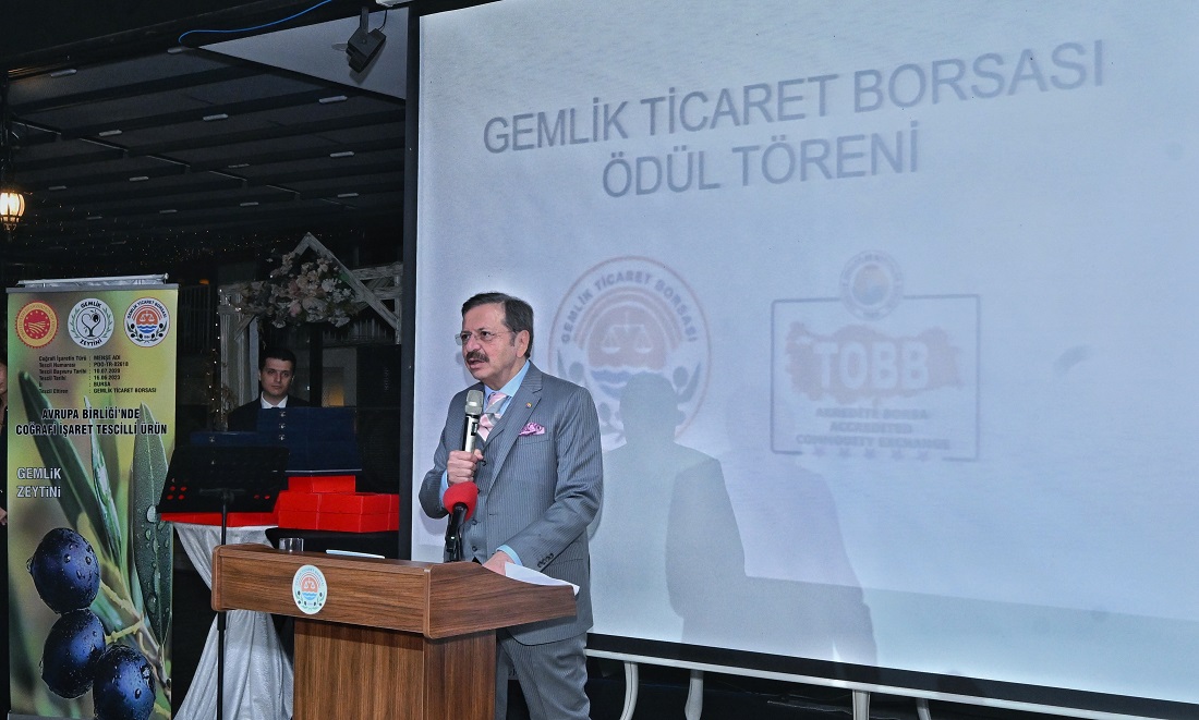 Hisarcıklıoğlu Gemlik Ticaret Borsası Ödül Töreni’ne katıldı