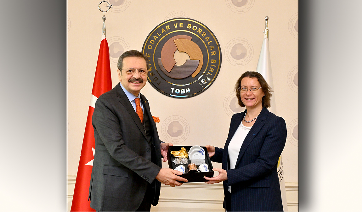 Hisarcıklıoğlu, Fransa’nın Ankara Büyükelçisi Dumont ile görüştü