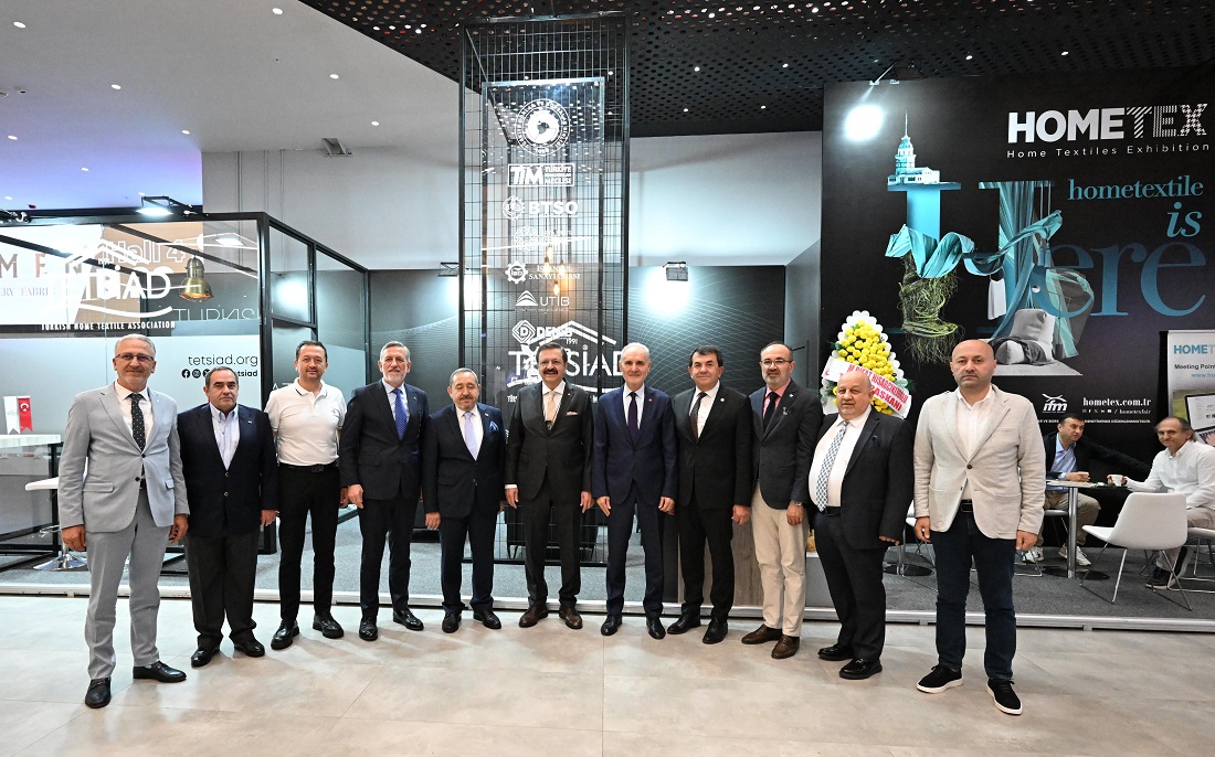 Hisarcıklıoğlu, HOMETEX Fuarı’nı ziyaret etti